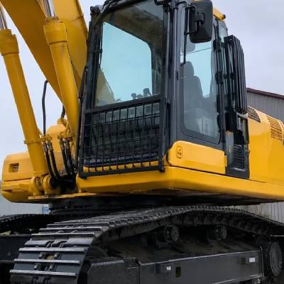 Heavy Equipment Pressure Washing